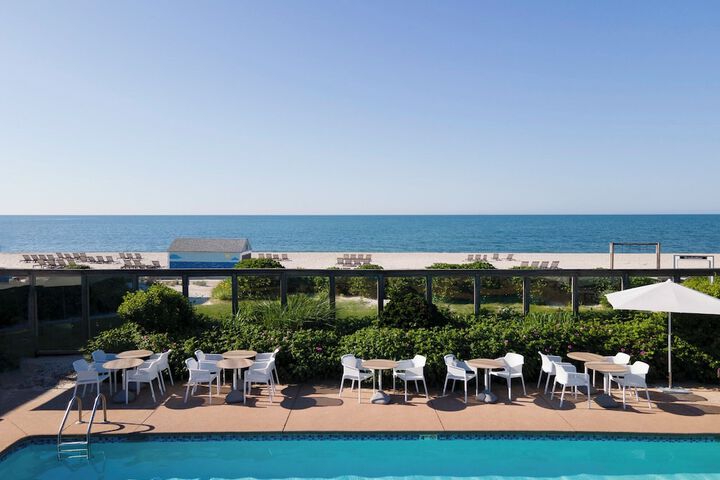 Riviera Beach Resort