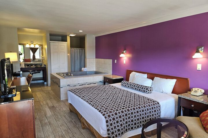 Room 40 of 40