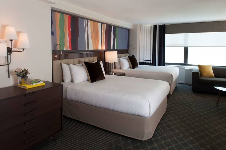 Room 16 of 61