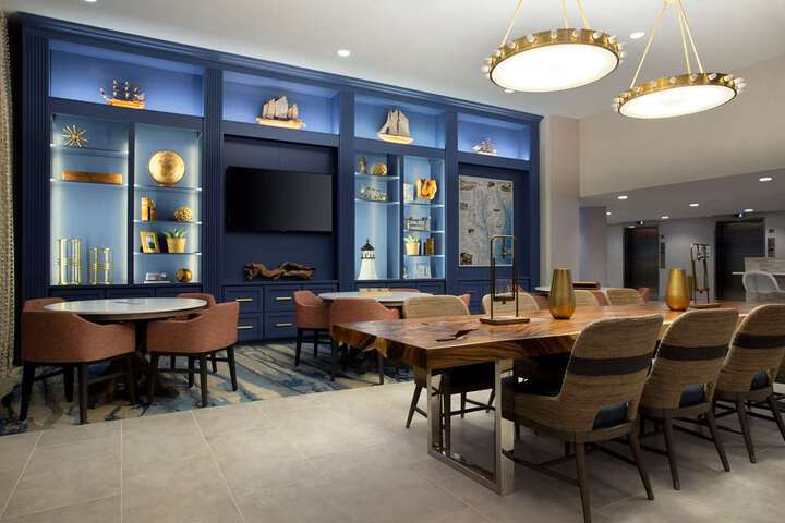 Hotel Interior 26 of 152