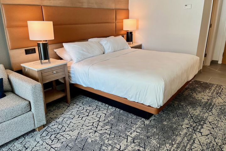 Room 61 of 152