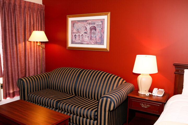 Room 12 of 37