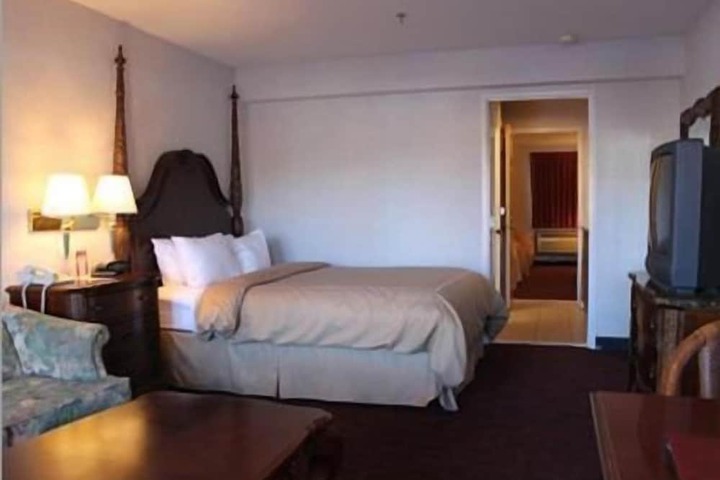 Room 42 of 55