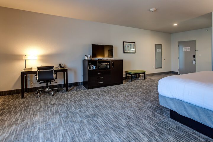 Room 20 of 40