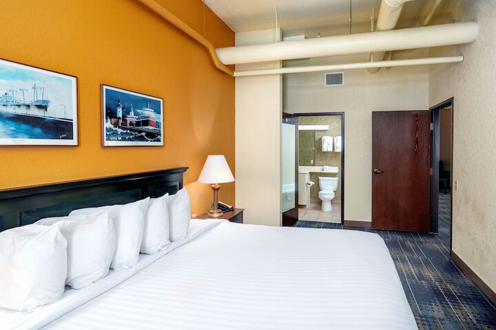 Room 59 of 74