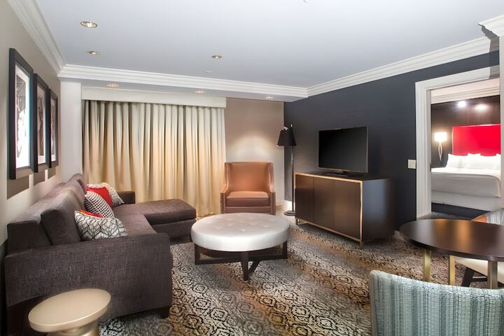 Caesars Southern Indiana Hotel & Casino - a Caesars Rewards Destination