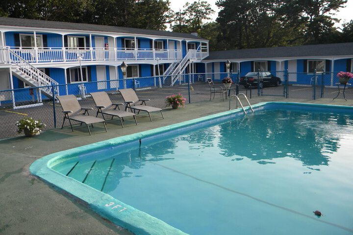 Pool 7 of 38