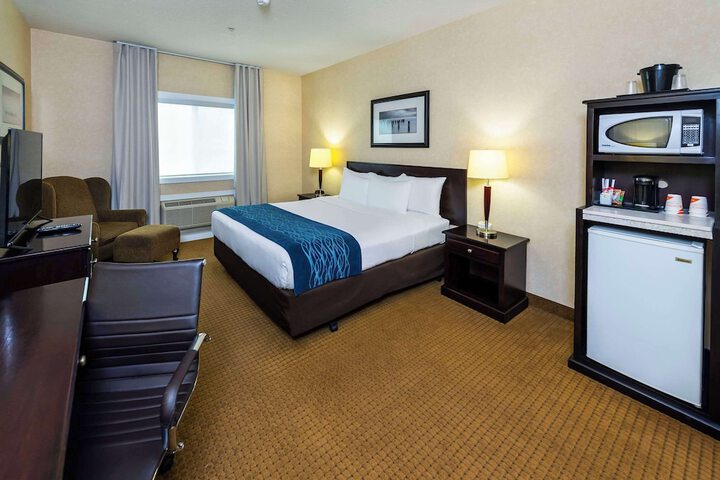 Comfort Inn & Suites Edson