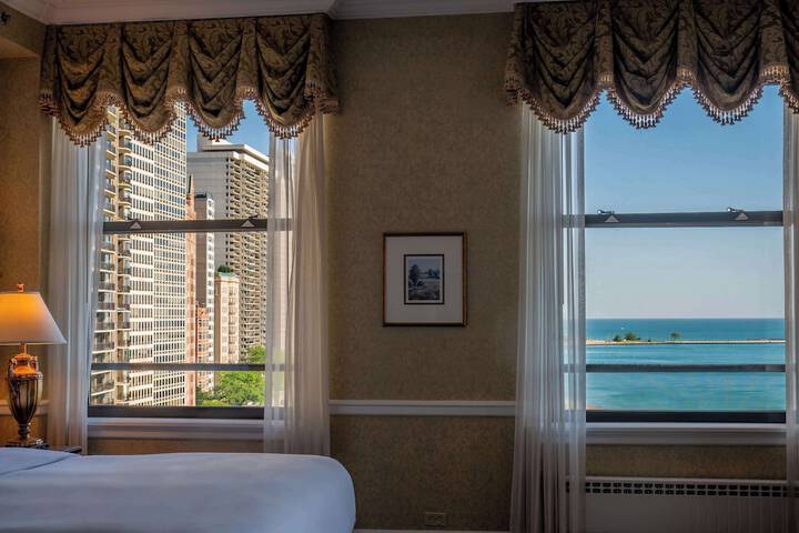 Room 61 of 100