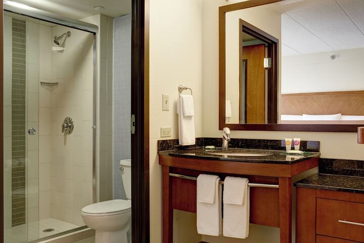 Hyatt Place Dublin / Pleasanton