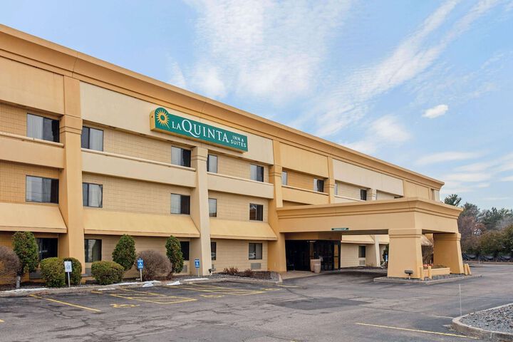 Hotel 3 of 28