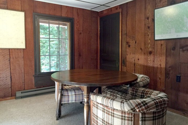 84SW - Sauna - Soaker Tub - Fireplace - Sleeps 6