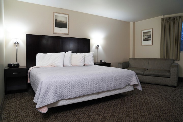 Room 14 of 49