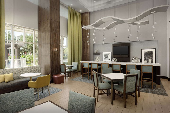 Hampton Inn & Suites Orlando-North / Altamonte Springs