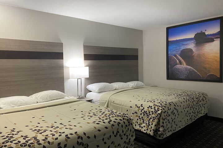 Room 25 of 30