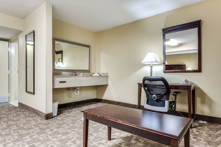 Room 37 of 51
