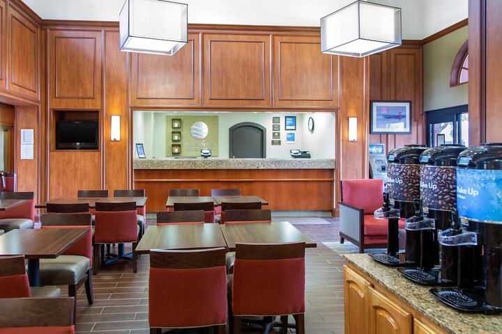 Hotel Interior 10 of 46