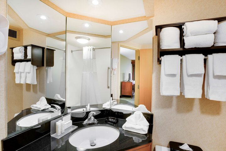 Room 21 of 46