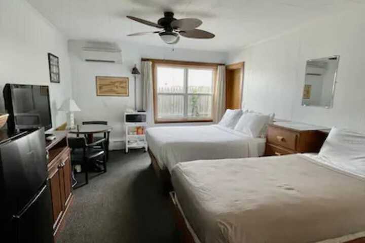 Room 18 of 38