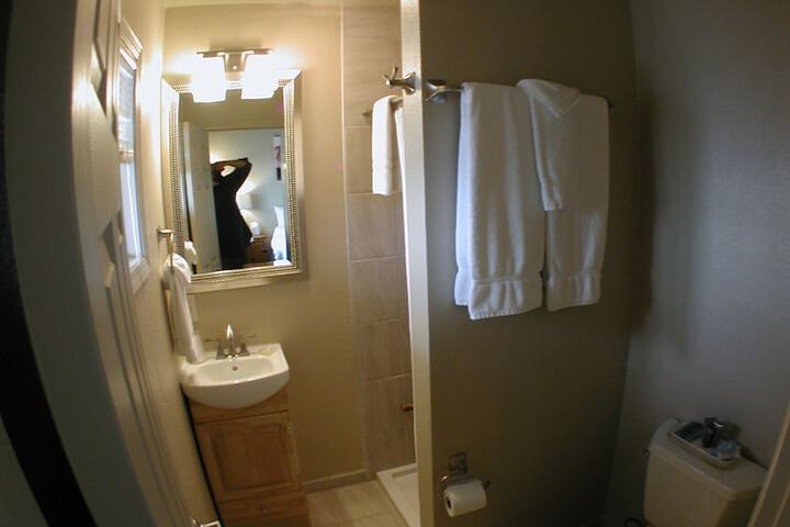 Room 43 of 43