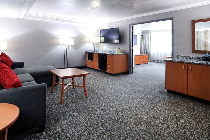 Room 14 of 39