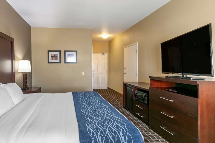 Room 38 of 51