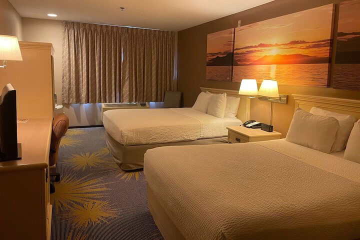 Room 15 of 39