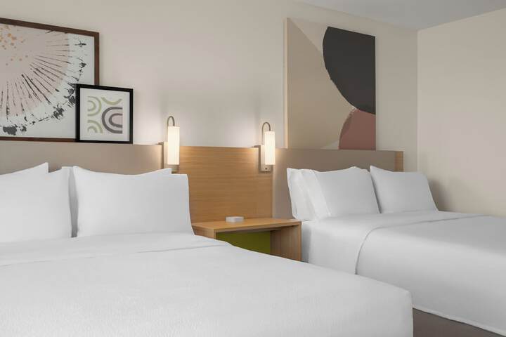 Spark by Hilton Seattle Airport
