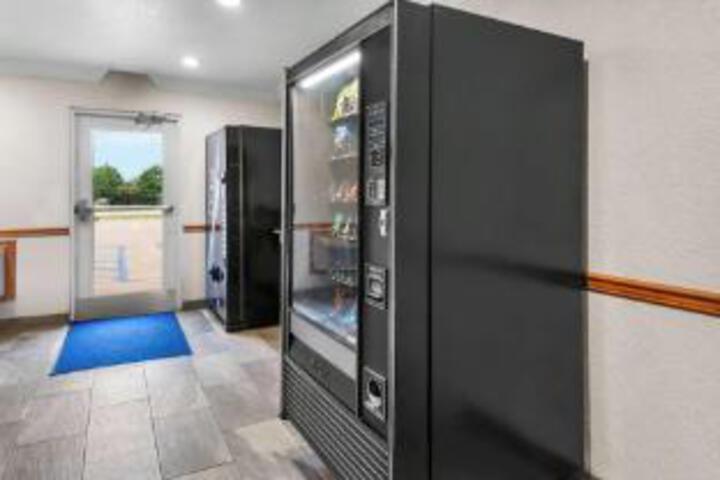 Best Western Winscott Inn & Suites