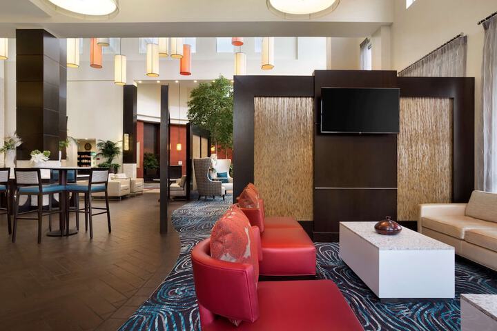 Hotel Interior 9 of 43