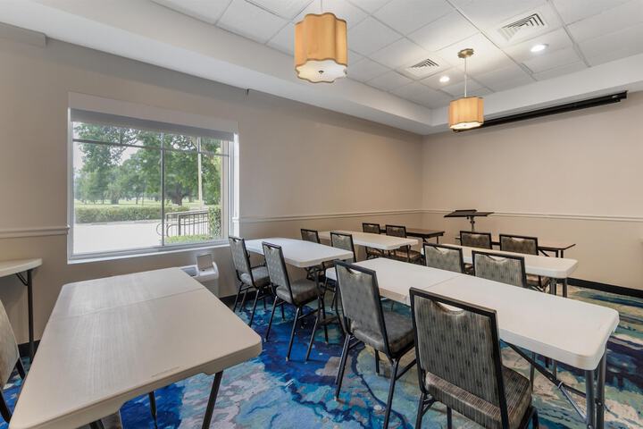 Best Western Plus Miami Airport North Hotel & Suites