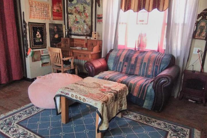 La Loma del Chivo Llc - The museum room