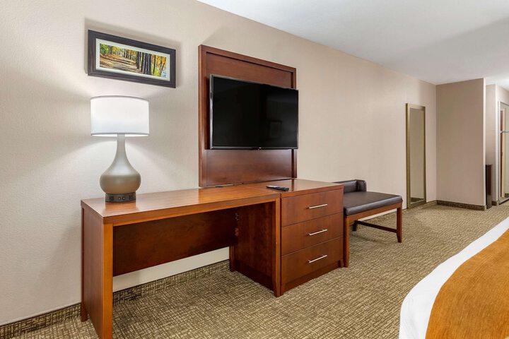Comfort Inn Smithfield near I-95