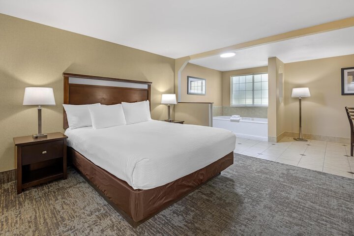 Best Western Plus Prairie Inn