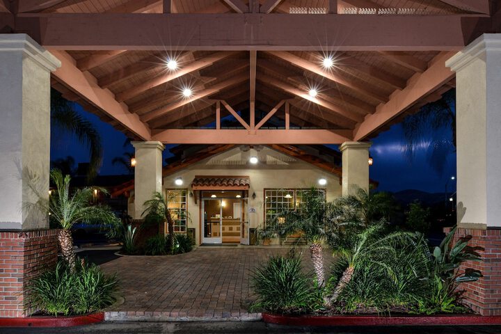 Hotel 2 of 19