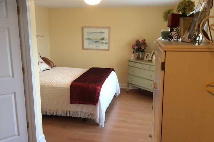 Pictured Rocks Bed & Breakfast