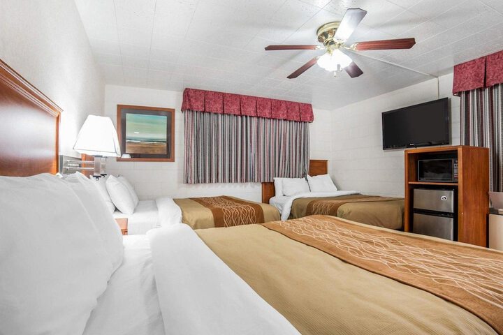 Room 19 of 25