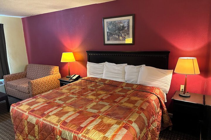 Room 44 of 46