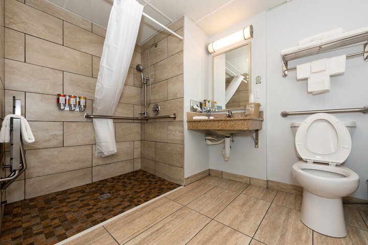 Room 12 of 31
