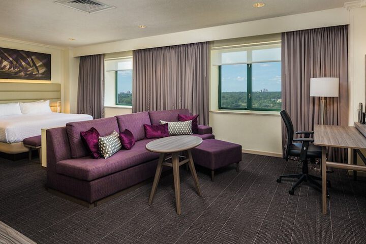 Crowne Plaza Springfield by IHG