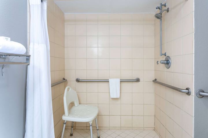 Room 36 of 54