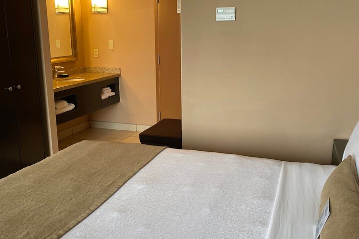 Room 15 of 71