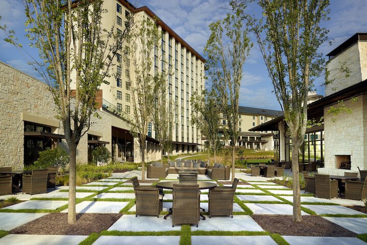 Hotel 11 of 158