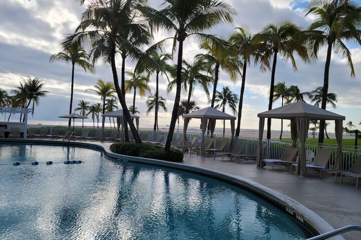 Lago Mar Beach Resort & Club