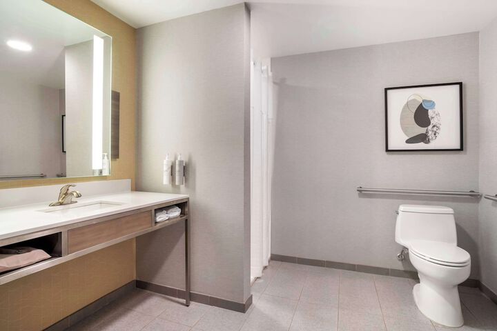 Hilton Garden Inn Charlotte / Concord