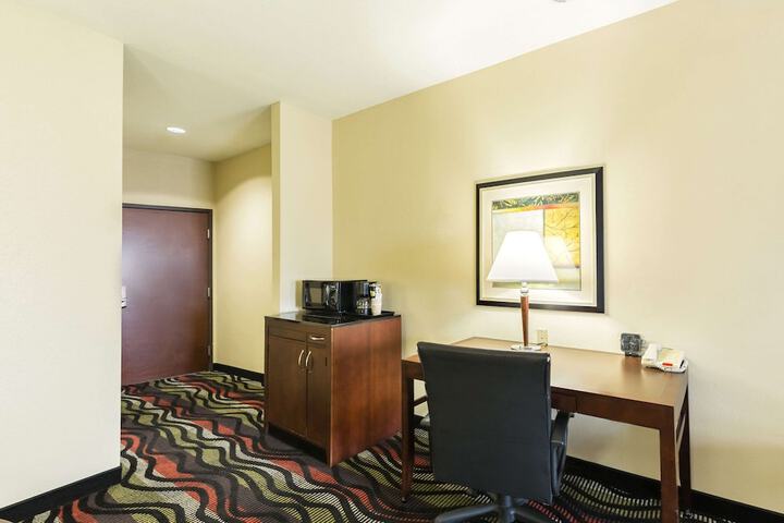 Room 20 of 42