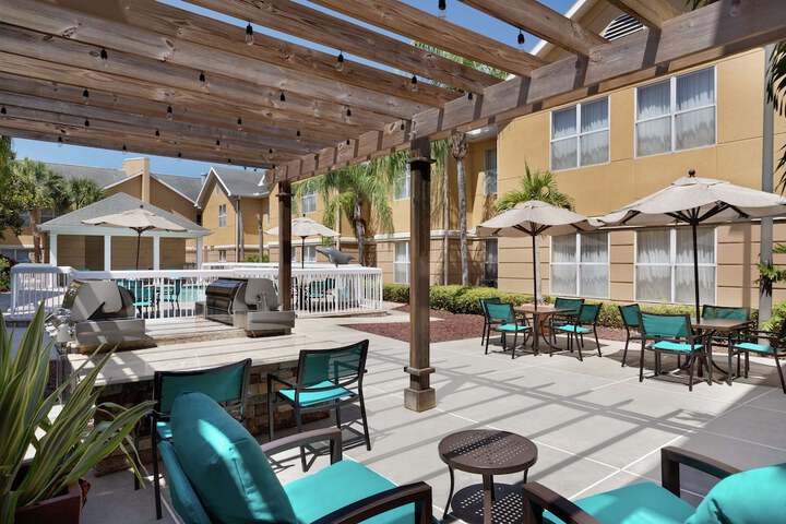 Terrace/Patio 43 of 46