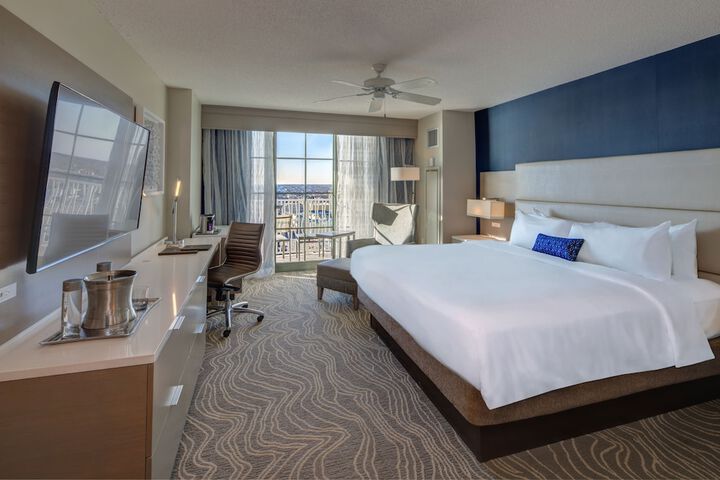 Room 42 of 116