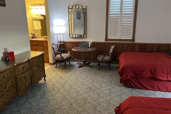 Room 21 of 74