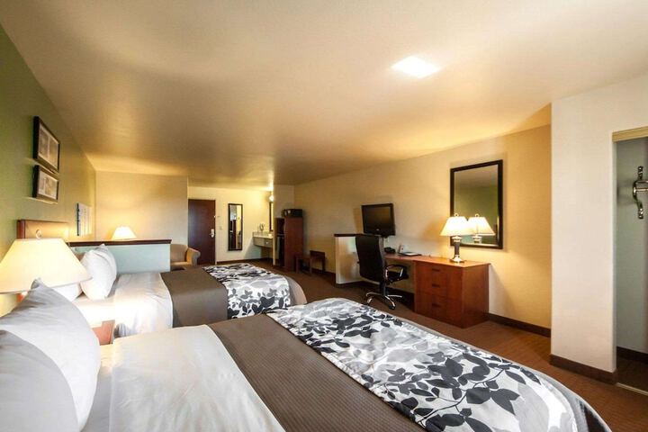 Sleep Inn & Suites Shamrock